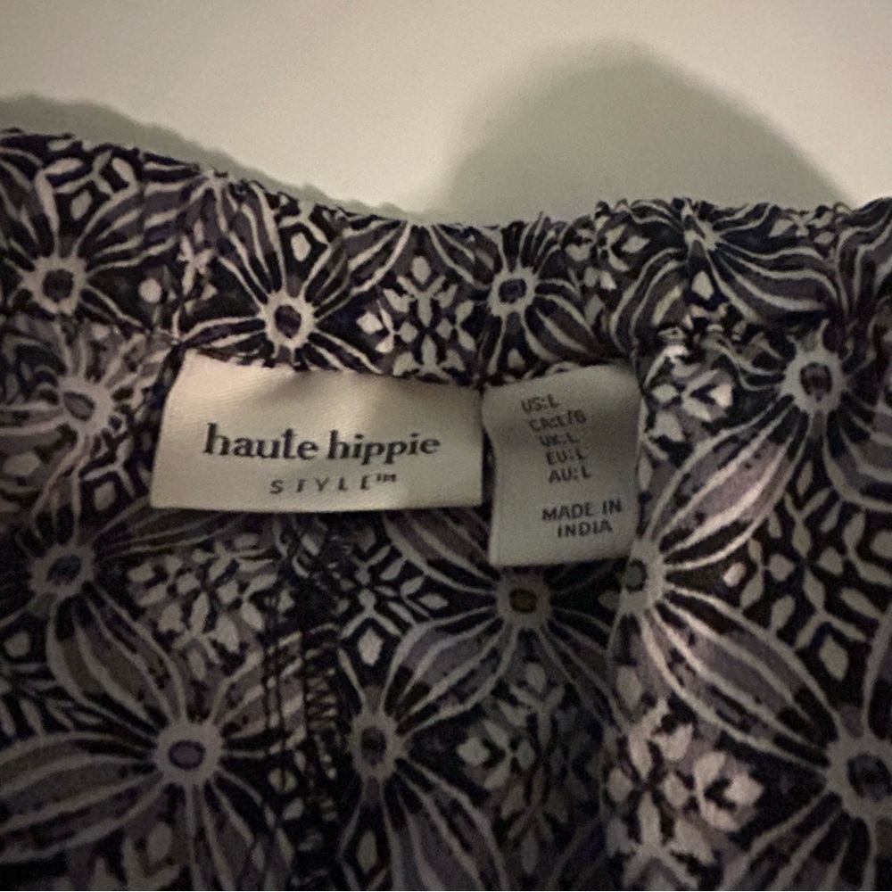 Haute Hippie pajama short set‎ size L - Picture 10 of 10